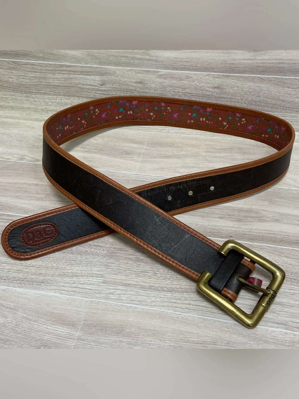 D&G Dolce & Gabbana Dark Brown Tan Floral Leather Belt with Brass Buckle Size 90